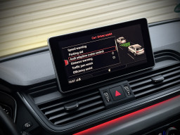 AUDI Q5 S-LINE QUATTRO