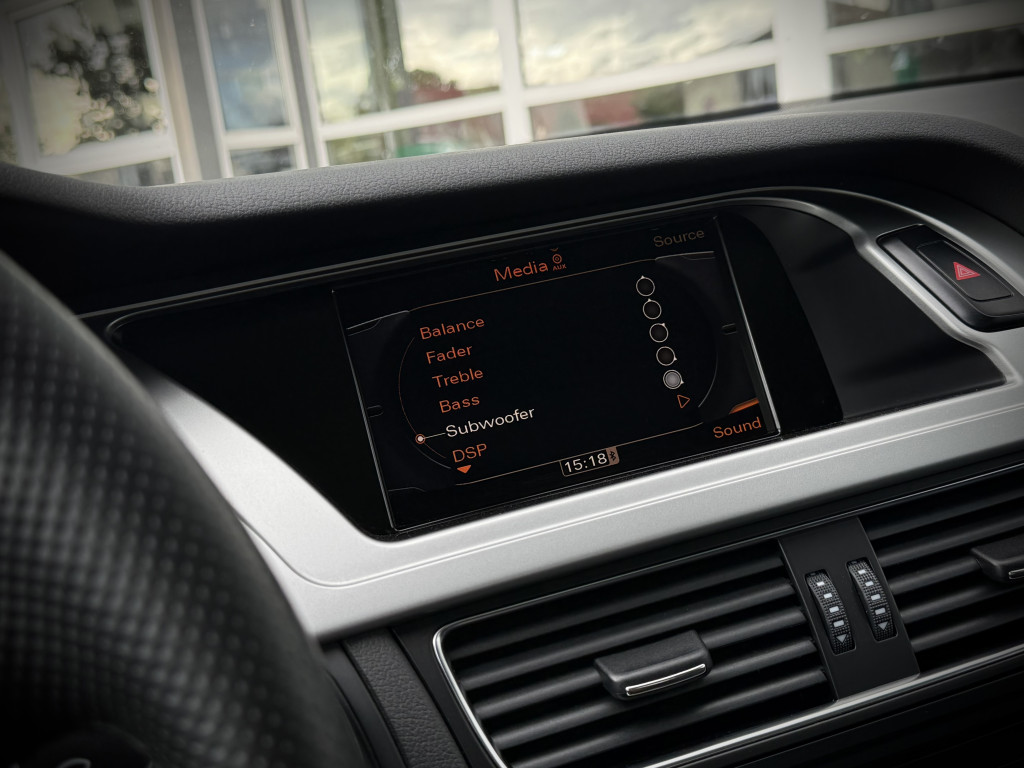 AUDI A4 S-LINE