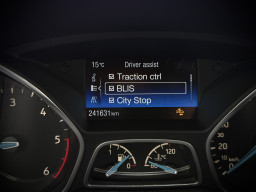 FORD FOCUS ''TITANIUM'' FORD FOCUS ''TITANIUM''