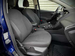 FORD FOCUS ''TITANIUM'' FORD FOCUS ''TITANIUM''
