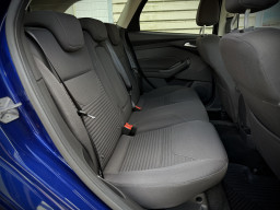 FORD FOCUS ''TITANIUM'' FORD FOCUS ''TITANIUM''