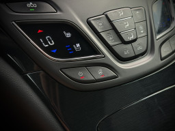 OPEL INSIGNIA ''INNOVATION'' OPEL INSIGNIA ''INNOVATION''