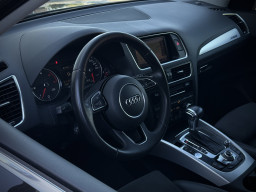 AUDI Q5 QUATTRO AUDI Q5 QUATTRO