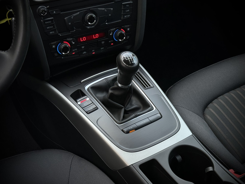 AUDI A4 QUATTRO AUDI A4 QUATTRO