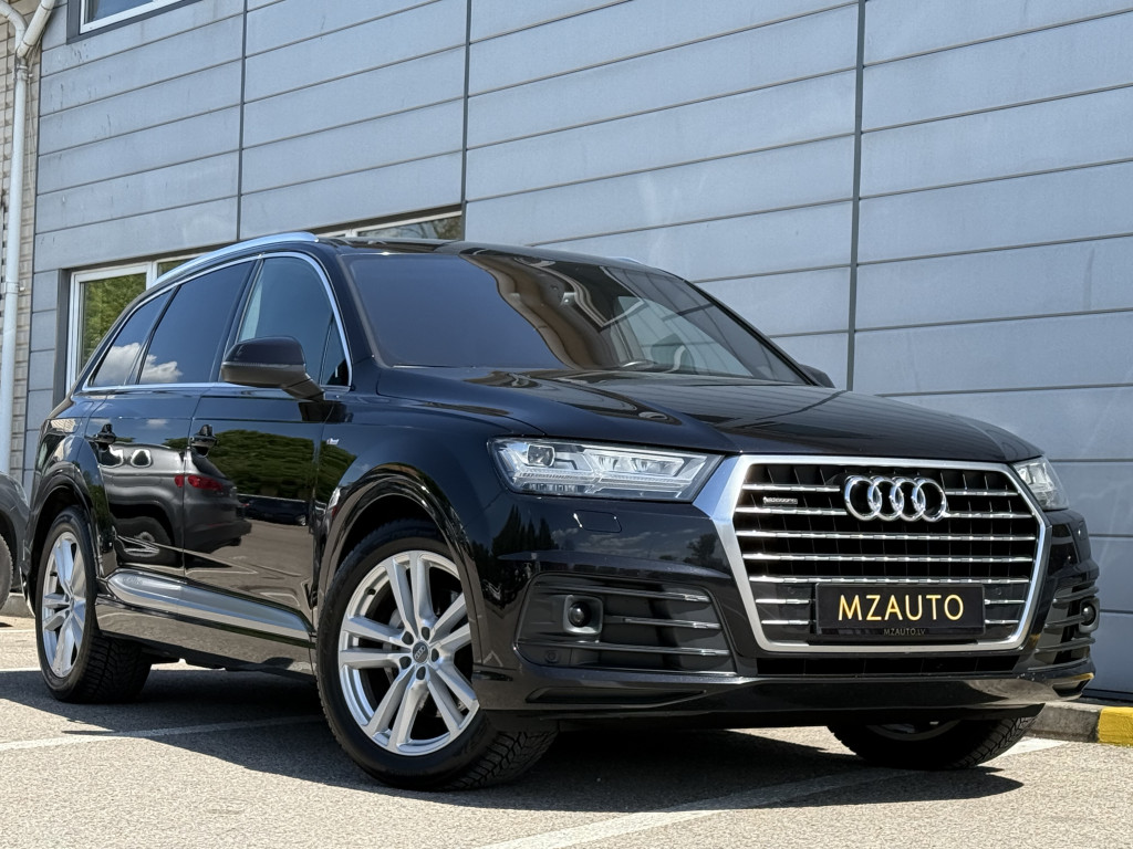 AUDI Q7 S-LINE QUATTRO AUDI Q7 S-LINE QUATTRO
