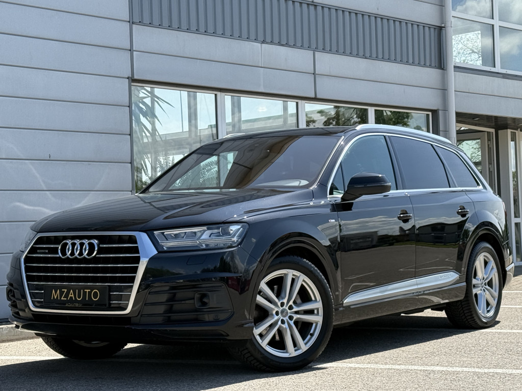 AUDI Q7 S-LINE QUATTRO AUDI Q7 S-LINE QUATTRO