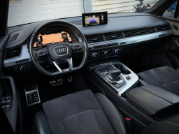 AUDI Q7 S-LINE QUATTRO AUDI Q7 S-LINE QUATTRO