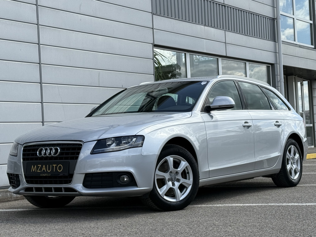 AUDI A4 ''ATTRACTION'' AUDI A4 ''ATTRACTION''