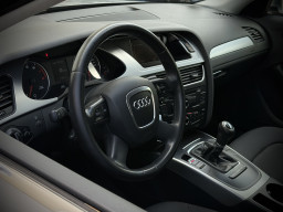 AUDI A4 ''ATTRACTION'' AUDI A4 ''ATTRACTION''