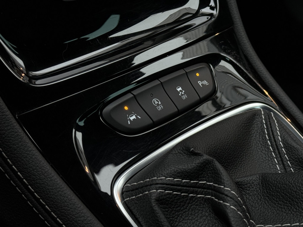 OPEL ASTRA “INNOVATION”