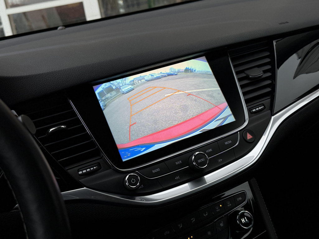 OPEL ASTRA “INNOVATION”