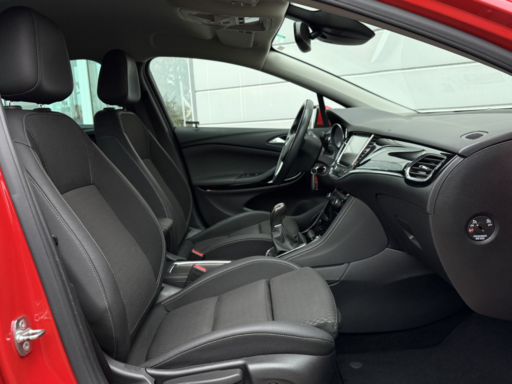 OPEL ASTRA “INNOVATION”