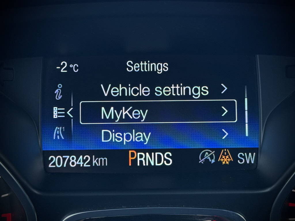 FORD KUGA “ST-LINE” 4X4