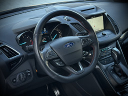 FORD KUGA “ST-LINE” 4X4