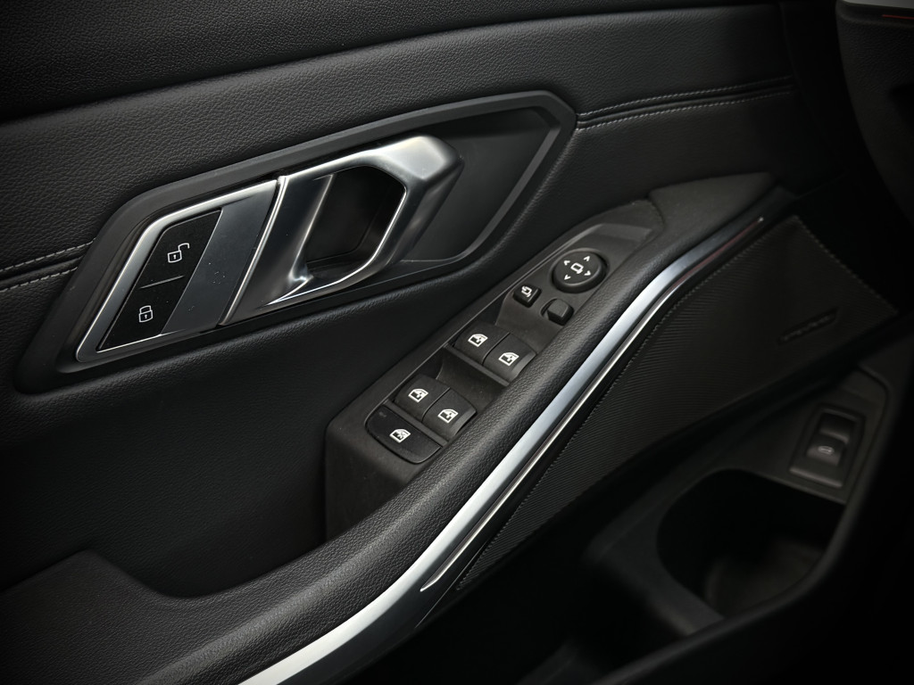 BMW 320D LCI X-DRIVE