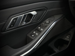 BMW 320D LCI X-DRIVE