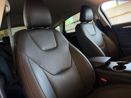 FORD MONDEO “TITANIUM”