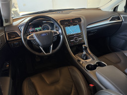 FORD MONDEO “TITANIUM”