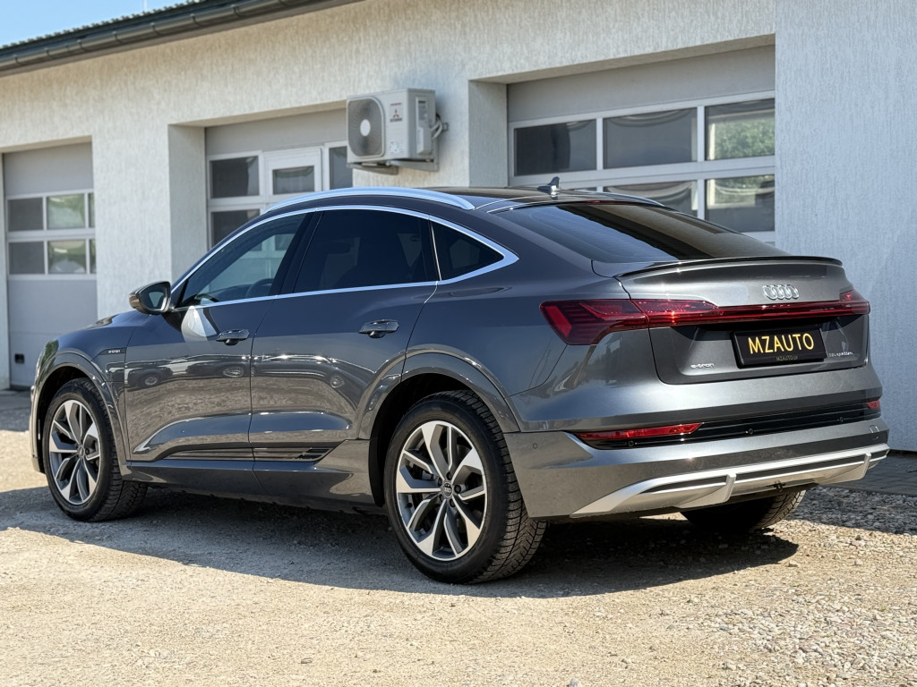 AUDI E-TRON 55 SPORTBACK
