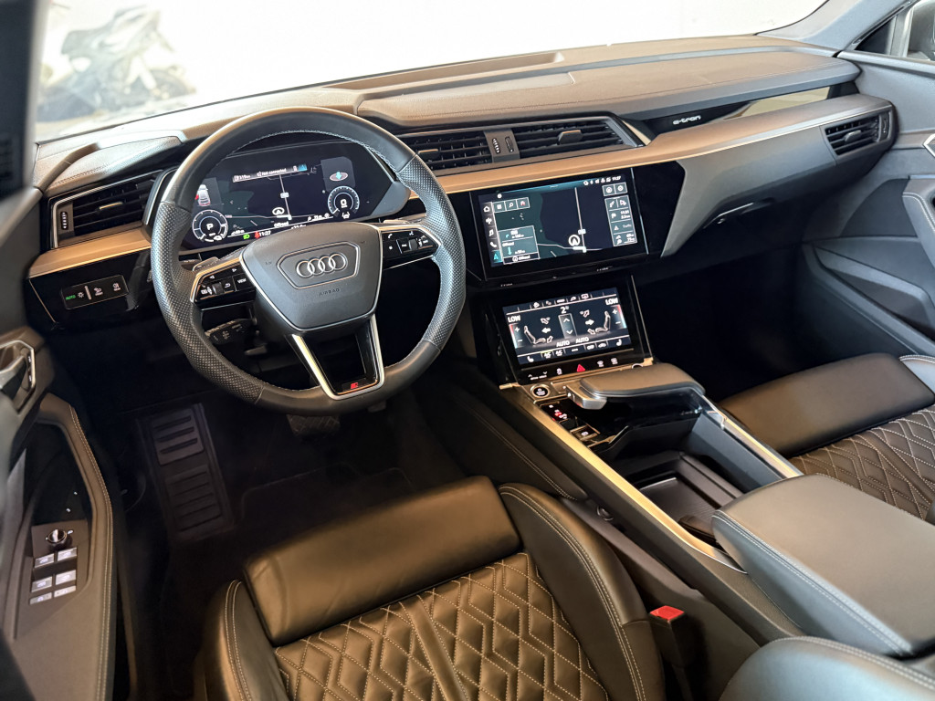 AUDI E-TRON 55 SPORTBACK