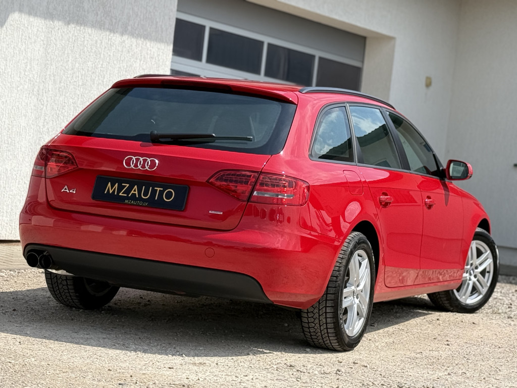 AUDI A4 QUATTRO