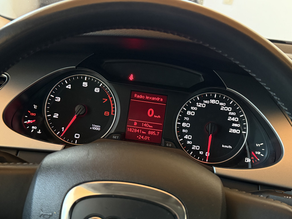 AUDI A4 QUATTRO