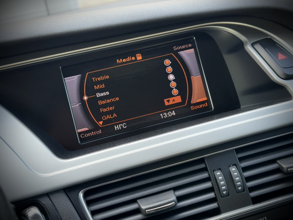 AUDI A4 “AMBIENTE”