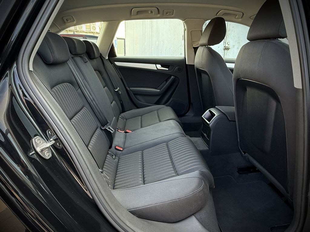 AUDI A4 “AMBIENTE”