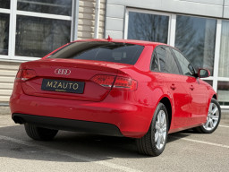 AUDI A4 “AMBIENTE”