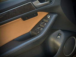 AUDI Q5 S-LINE QUATTRO