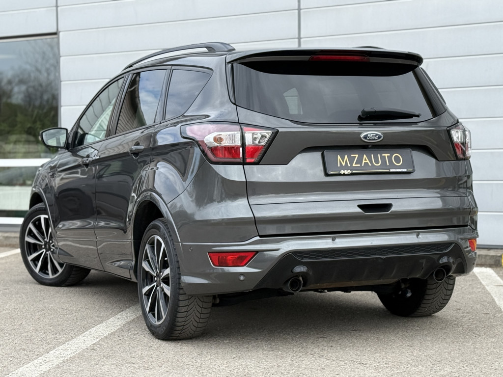 FORD KUGA “ST-LINE” 4X4