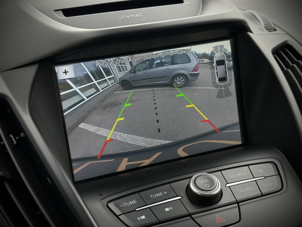 FORD KUGA “ST-LINE” 4X4