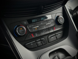 FORD KUGA “ST-LINE” 4X4