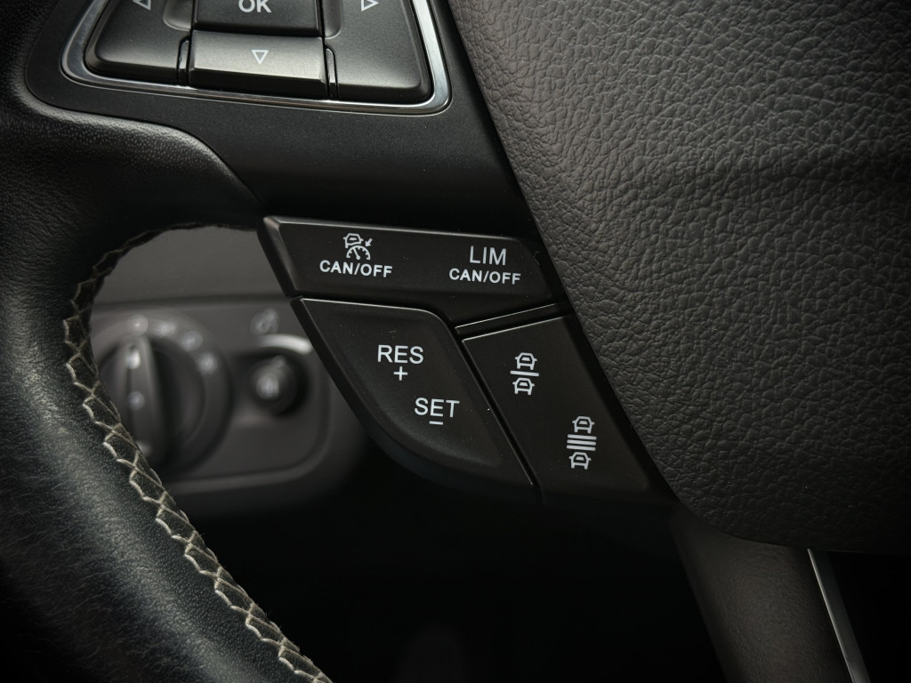 FORD KUGA “ST-LINE” 4X4