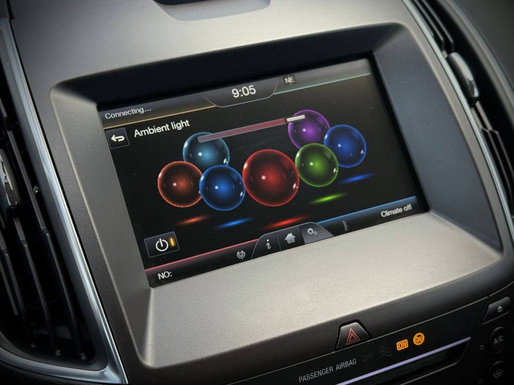 FORD S-MAX “TITANIUM”