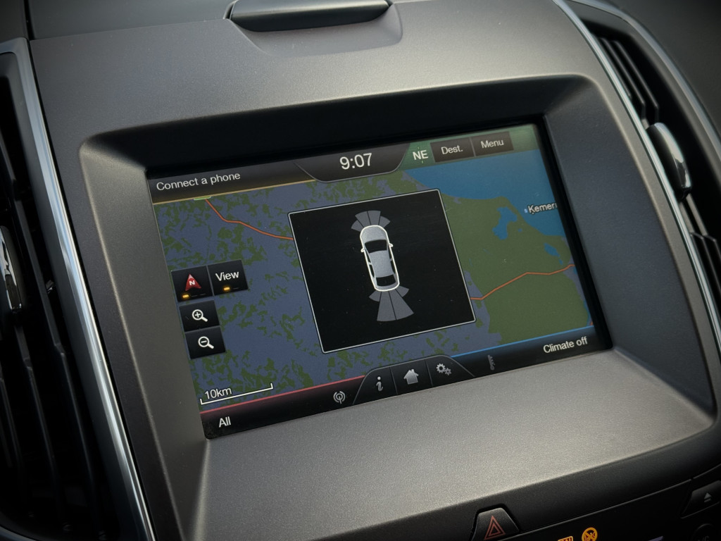 FORD S-MAX “TITANIUM”