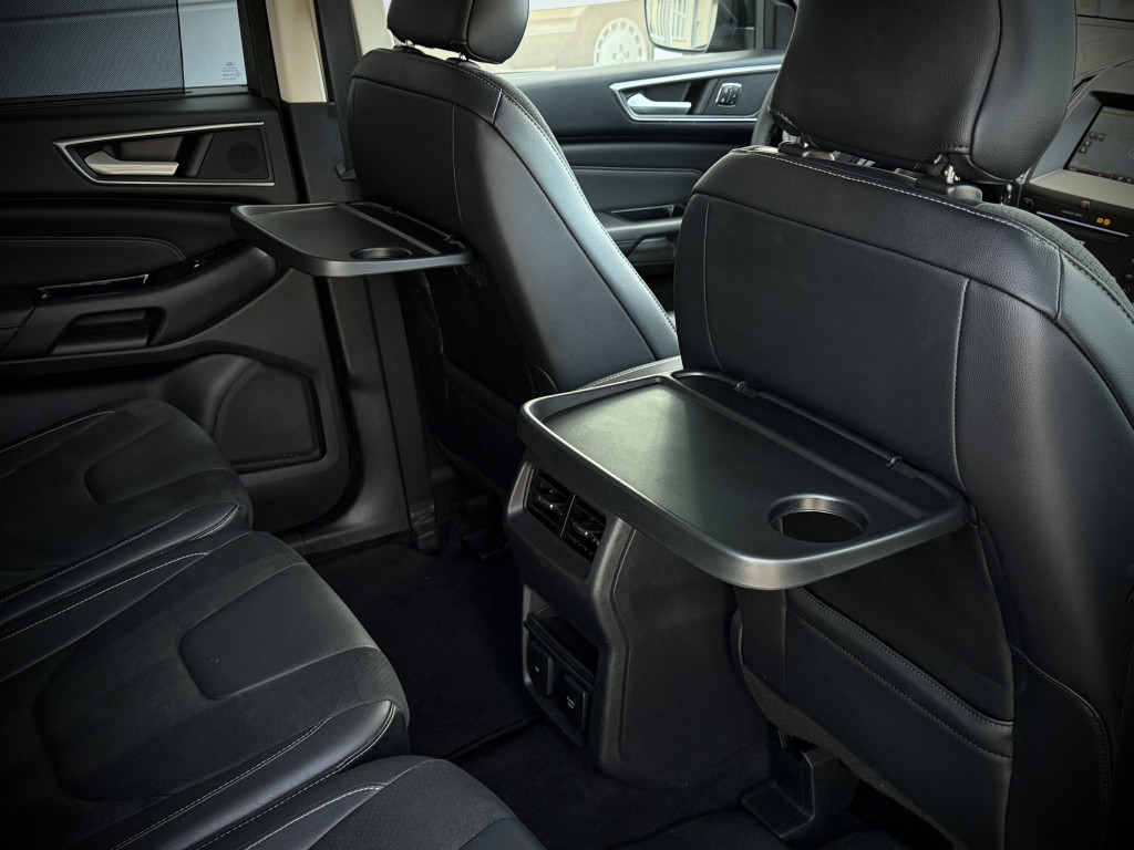 FORD S-MAX “TITANIUM”