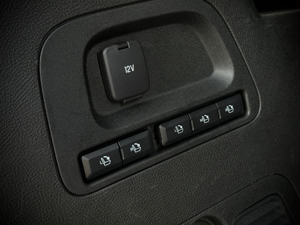 FORD S-MAX “TITANIUM”