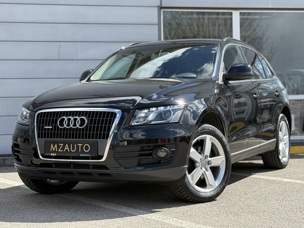 AUDI Q5 QUATTRO