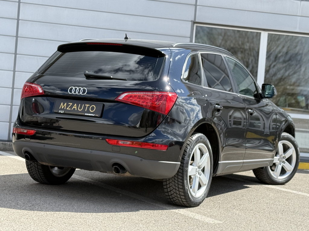 AUDI Q5 QUATTRO