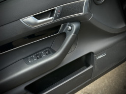 AUDI A6 S-LINE QUATTRO