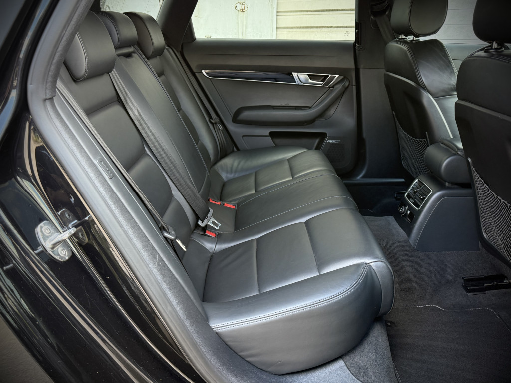 AUDI A6 S-LINE QUATTRO