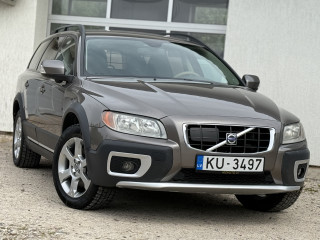 VOLVO XC70 AWD