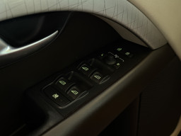 VOLVO XC70 AWD