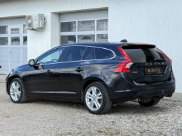VOLVO V60 “SUMMUM”