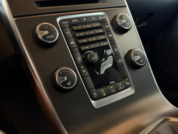 VOLVO V60 “SUMMUM”