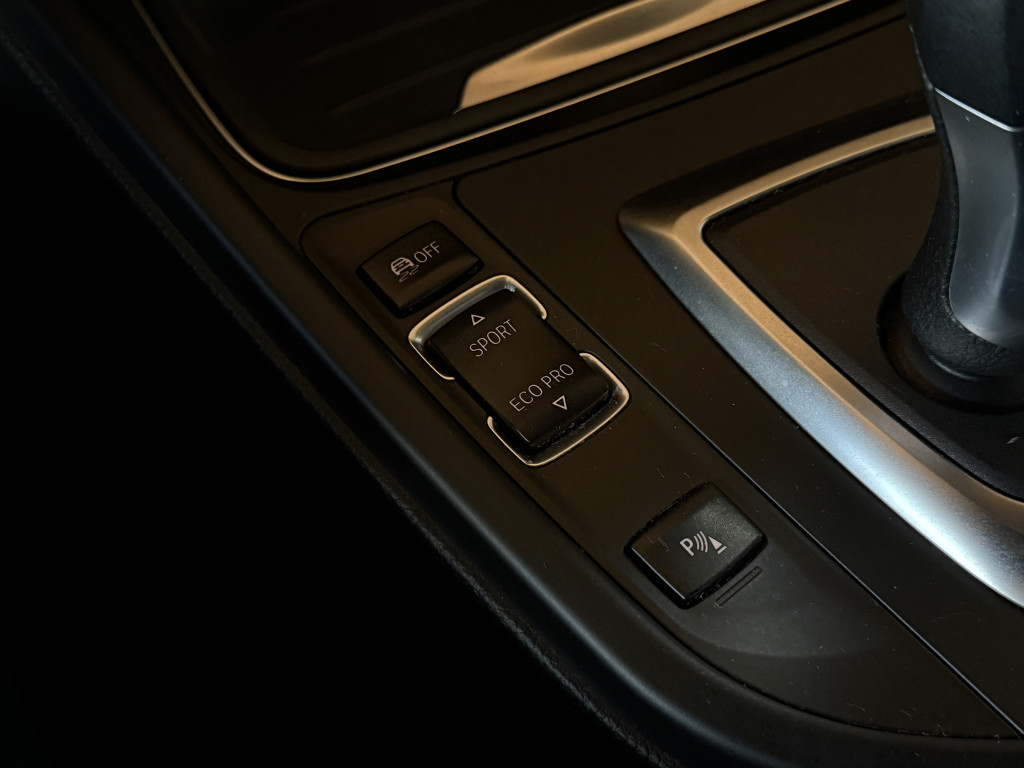 BMW 320D “SPORTLINE”