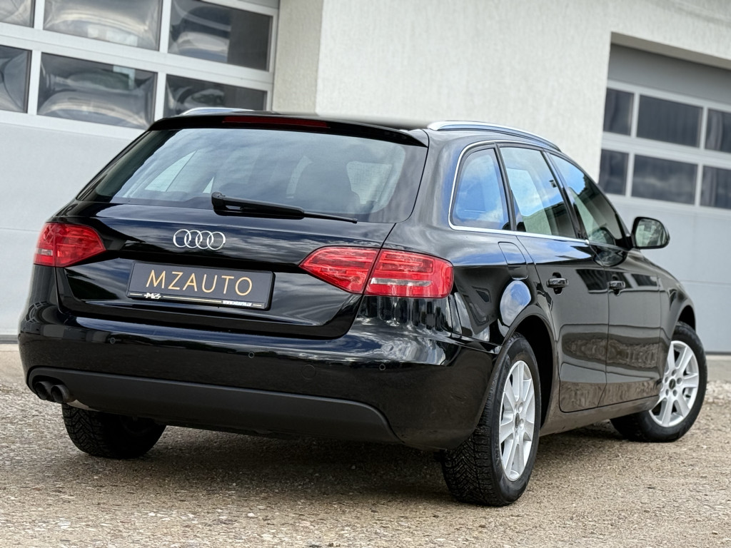 AUDI A4 “AMBIENTE”