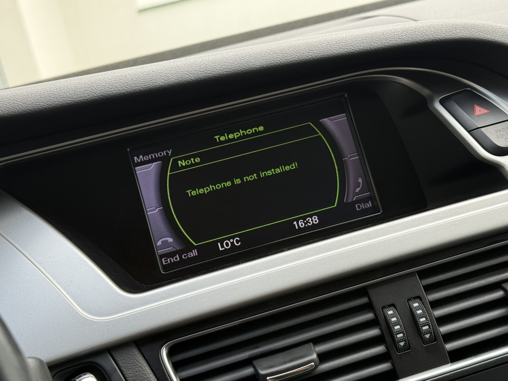 AUDI A4 “AMBIENTE”