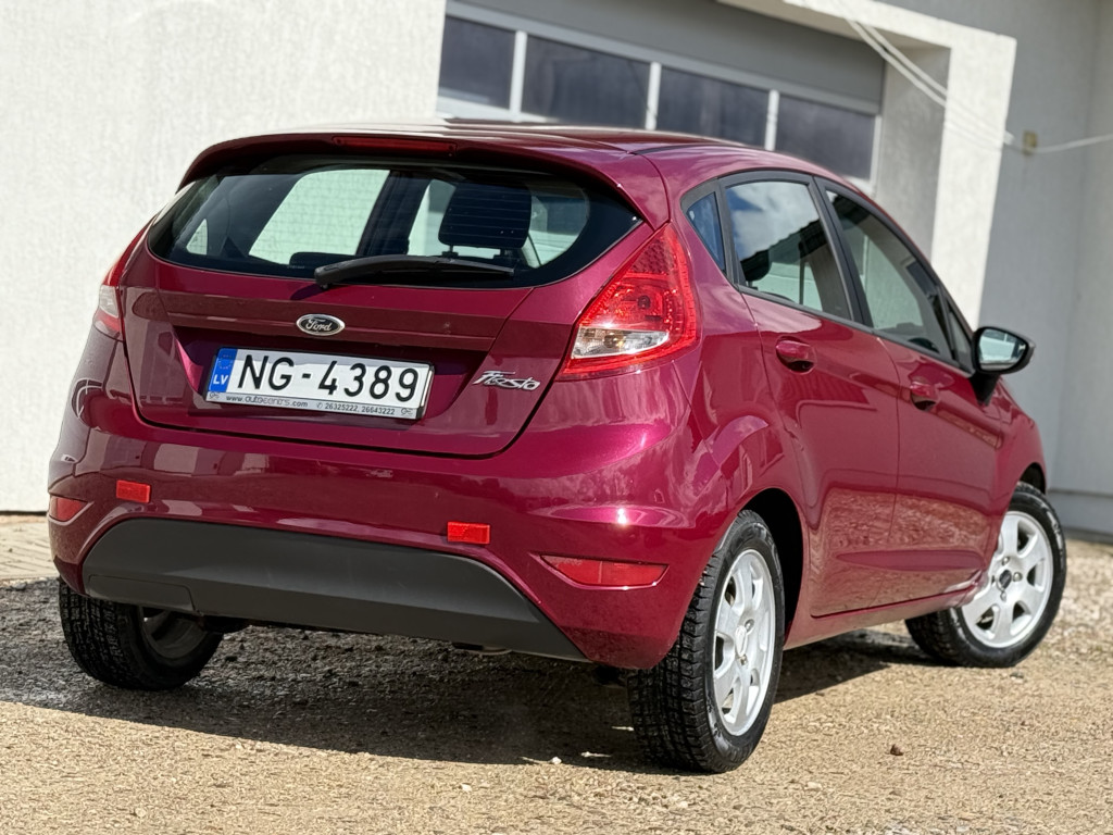 FORD FIESTA